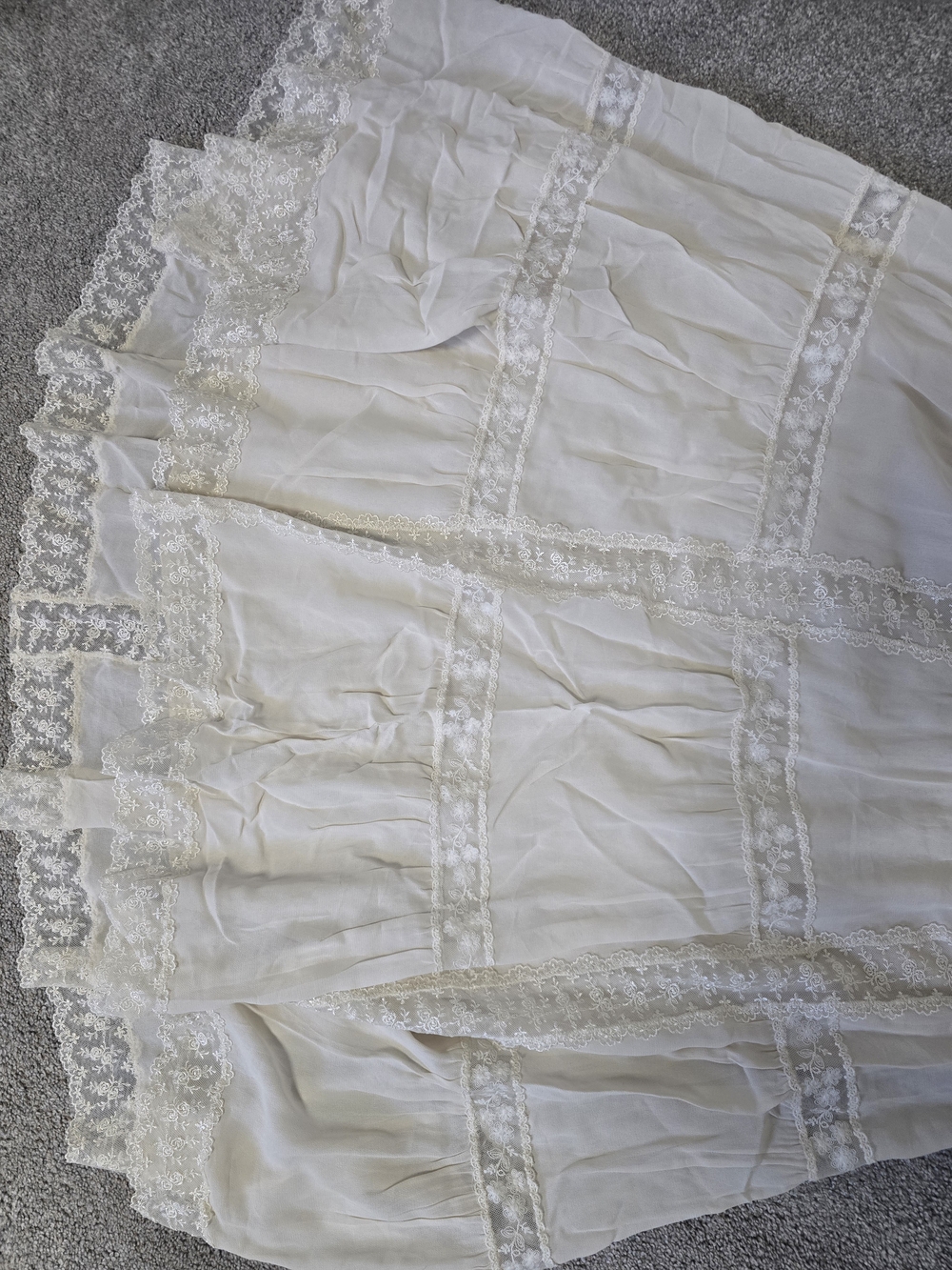 NWT Reformation Maevie Lace Inset Tiered Skirt Size 10 - Picture 4 of 7